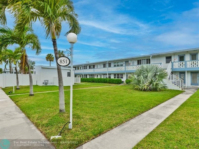 851 Atlantic Shores Blvd 120, Hallandale