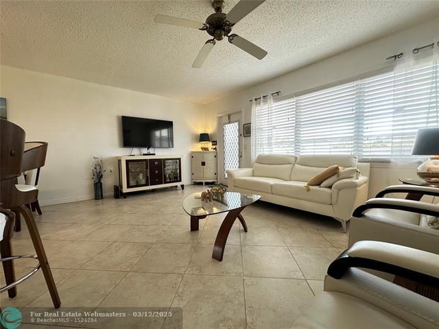 5 of 66 - 4108 Cambridge E 4108, Deerfield Beach, FL
