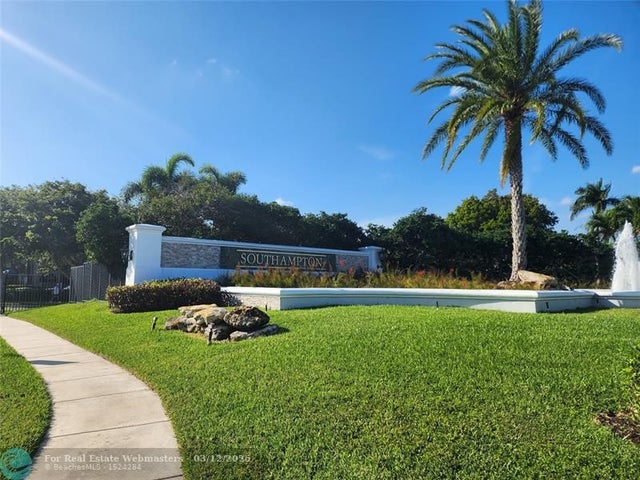 2 of 25 - 7763 Southampton Ter 314, Tamarac, FL