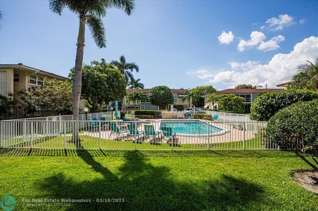 3 of 26 - 2160 Ne 36th St 36, Lighthouse Point, FL