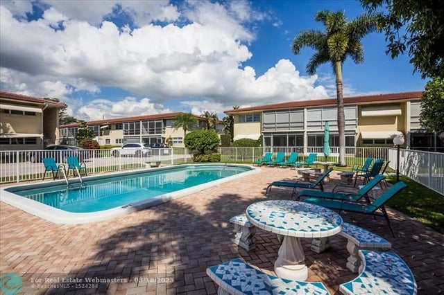 5 of 26 - 2160 Ne 36th St 36, Lighthouse Point, FL