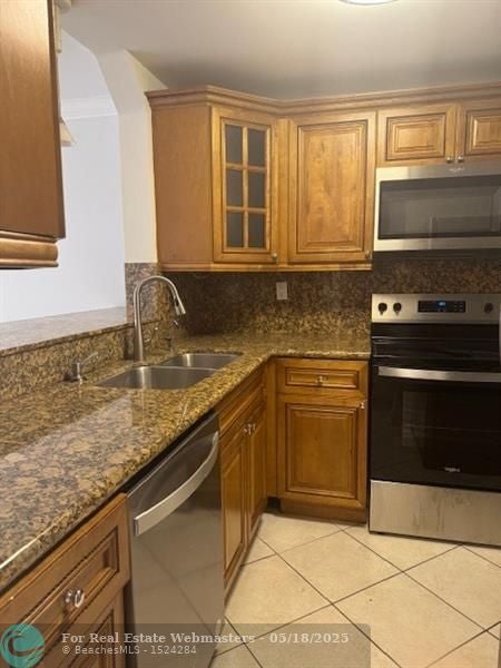 3 of 21 - 9091 Lime Bay Blvd 109, Tamarac, FL