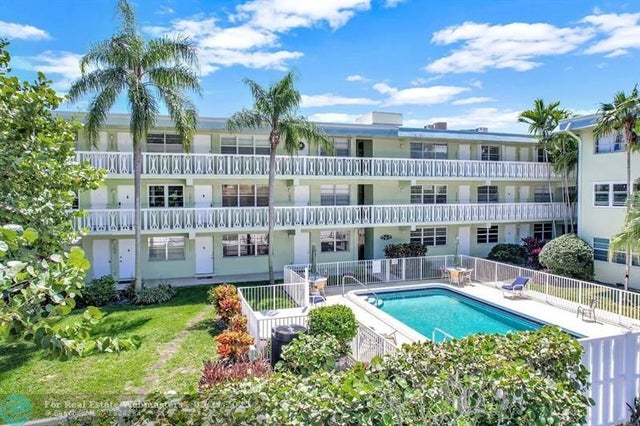 2 of 76 - 1900 Ne 8th Ct 307, Fort Lauderdale, FL