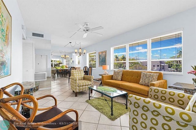 4 of 76 - 1900 Ne 8th Ct 307, Fort Lauderdale, FL