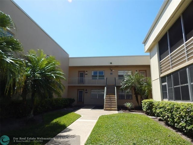 2 of 50 - 393 Capri I 393, Delray Beach, FL