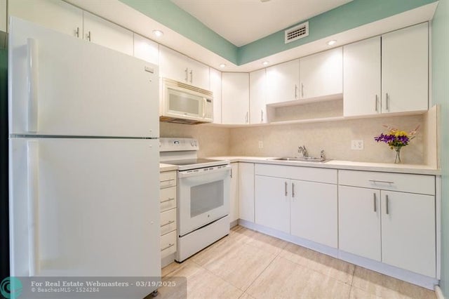 5 of 24 - 13475 Sw 9th St 310a, Hollywood, FL