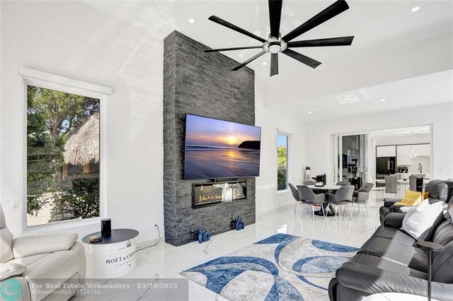 1 of 36 - 359 Sundial Cir 359, Margate, FL