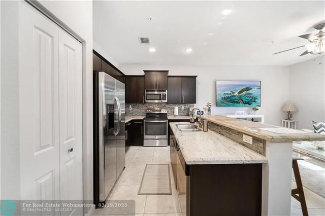 5 of 24 - 284 Sw 7th Ct 284, Pompano Beach, FL