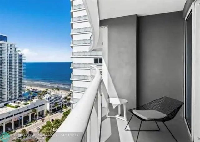 1 of 43 - 3101 Bayshore Dr 1606, Fort Lauderdale, FL