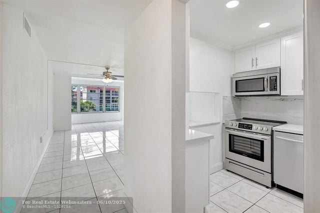 3 of 61 - 8000 N Sunrise Lakes Dr 207, Sunrise, FL