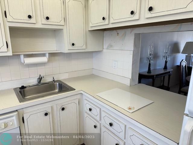 3 of 25 - 7805 W Atlantic Blvd 202, Margate, FL
