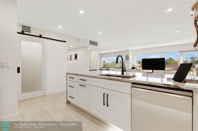 5 of 28 - 2500 E Las Olas Blvd 307, Fort Lauderdale, FL