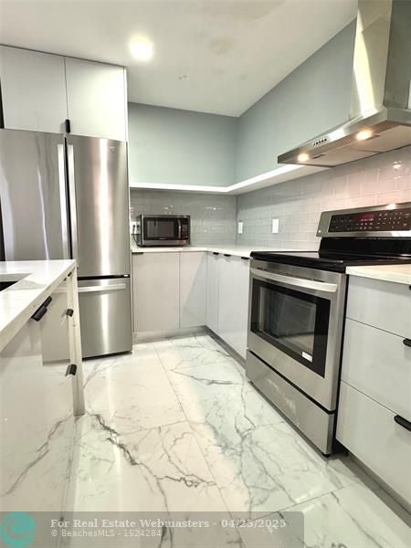 5 of 24 - 3005 1/2 Nw 68th St 9d, Fort Lauderdale, FL