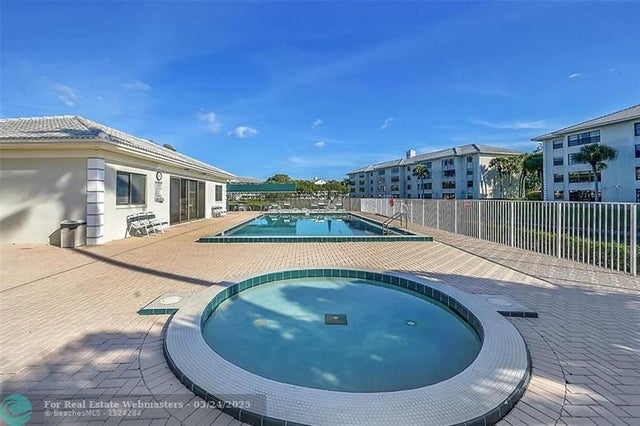 1 of 26 - 6109 Balboa Cir 305, Boca Raton, FL