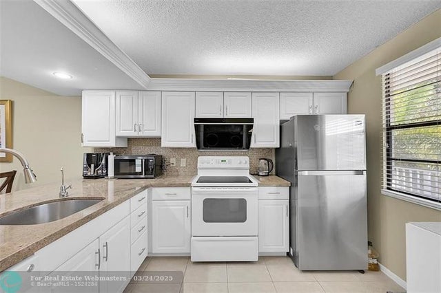 5 of 26 - 6109 Balboa Cir 305, Boca Raton, FL