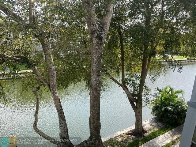 4 of 13 - 8360 Sands Point Blvd 305, Fort Lauderdale, FL