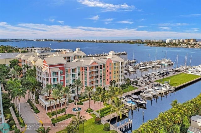 1 of 44 - 804 E Windward Way 521, Lantana, FL