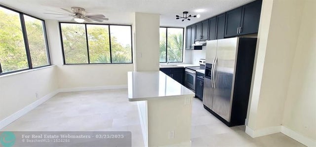 2 of 11 - 4222 Inverrary Blvd 4-209, Lauderhill, FL