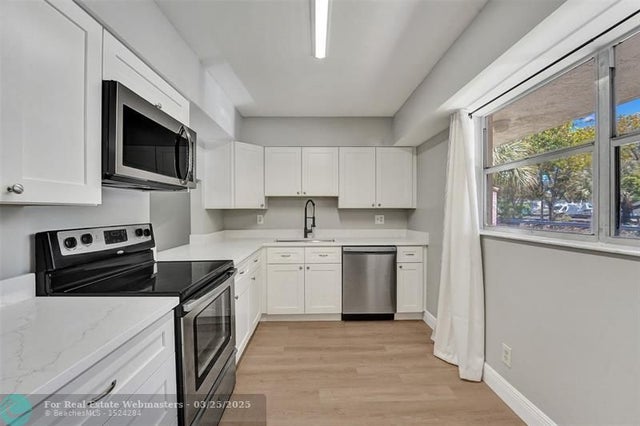 5 of 21 - 7000 Nova Dr 105e, Davie, FL