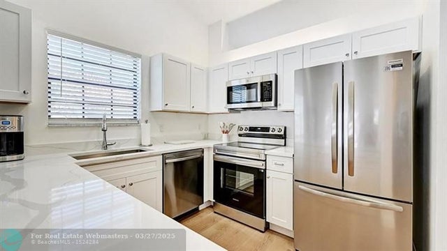 1 of 39 - 810 Congressional Way 810, Deerfield Beach, FL