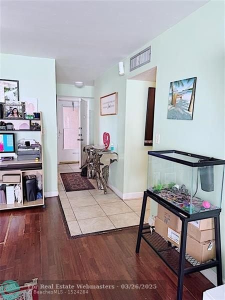 3 of 25 - 325 Se 11 Te 205, Dania, FL