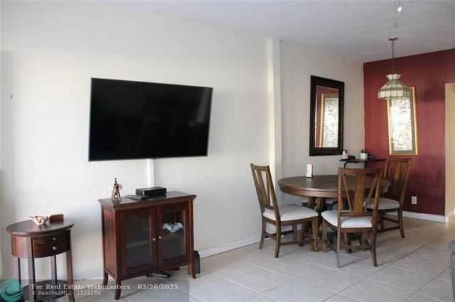 900 Sw 11th Ave 5c, Hallandale