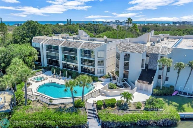 3 of 35 - 5101 Highway A1a 208, Vero Beach, FL