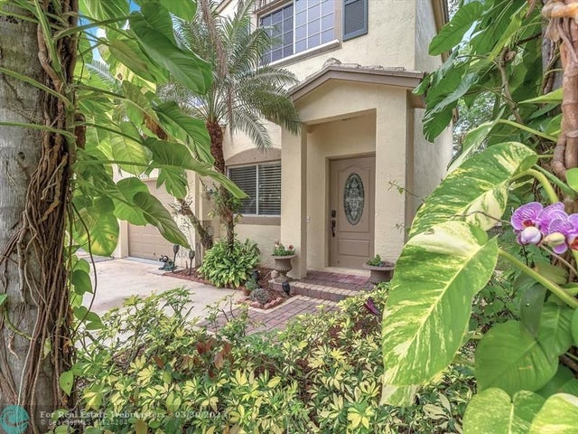 5 of 33 - 4776 Lago Vista Dr, Coconut Creek, FL