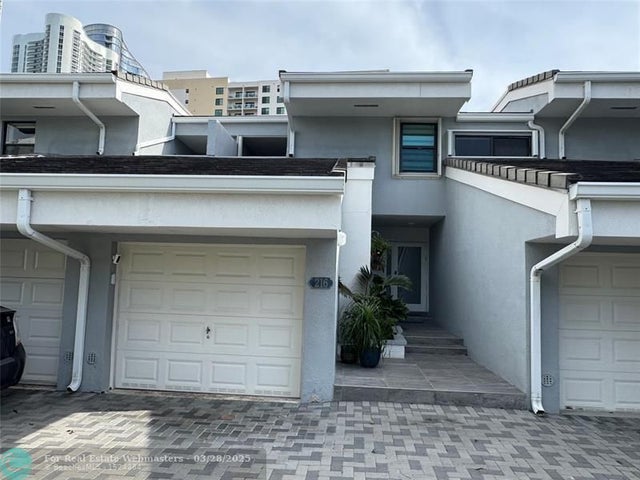 3 of 67 - 216 Poinciana Dr 216, Sunny Isles Beach, FL
