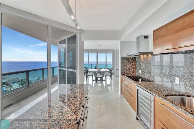 4 of 47 - 101 S Fort Lauderdale Beach Blvd 1405, Fort Lauderdale, FL