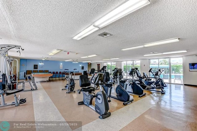 4 of 41 - 715 Lori Dr 315, Palm Springs, FL