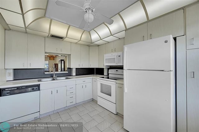 3 of 29 - 2901 Victoria Cir K3, Coconut Creek, FL