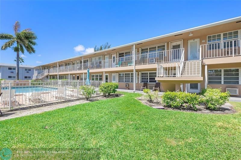 500 Layne Blvd 6, Hallandale