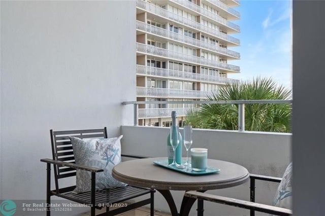 1 of 32 - 4040 Galt Ocean Dr 303, Fort Lauderdale, FL