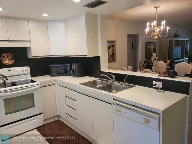 2 of 29 - 3201 Portofino Pt J2, Coconut Creek, FL