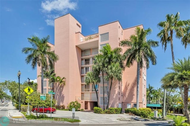 1 of 39 - 1750 E Las Olas Blvd 701, Fort Lauderdale, FL
