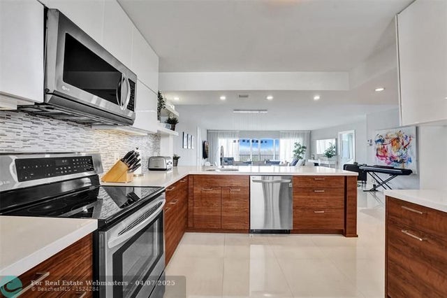 3 of 79 - 1523 E Hillsboro Blvd 1031, Deerfield Beach, FL