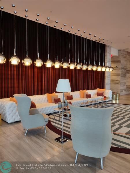 2 of 13 - 2000 Metropica 507, Sunrise, FL