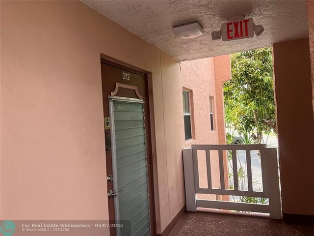 2 of 22 - 9420 Sunrise Lakes Blvd 212, Sunrise, FL