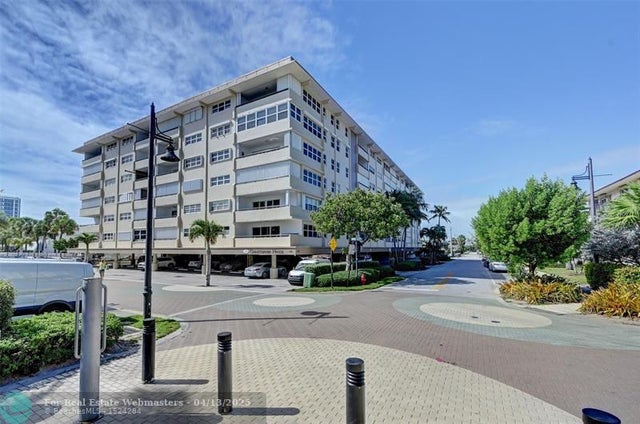 1 of 62 - 401 Briny Ave 409, Pompano Beach, FL