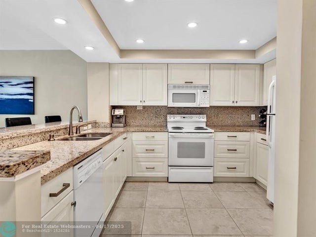 5 of 67 - 3900 Galt Ocean Dr 1214, Fort Lauderdale, FL