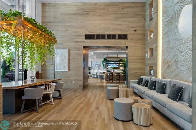 4 of 25 - 505 N Fort Lauderdale Beach Blvd 2212, Fort Lauderdale, FL