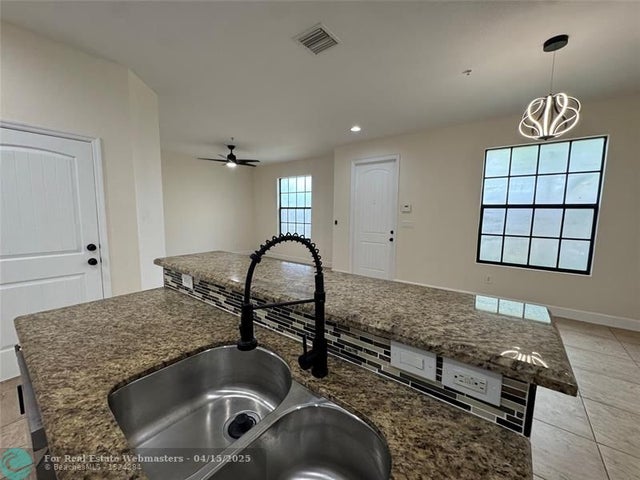 3 of 34 - 749 Sw 3rd Ave 749, Pompano Beach, FL