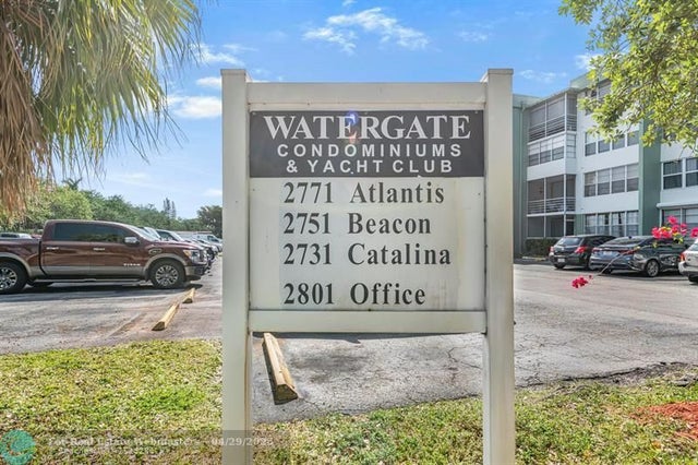 3 of 32 - 2751 Taft St 208, Hollywood, FL