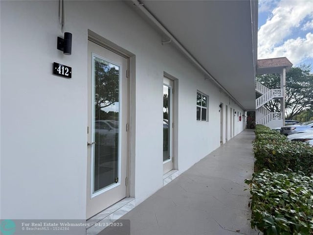2 of 65 - 4706 Nw 36th St 412-s, Lauderdale Lakes, FL