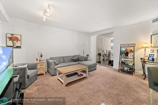 3 of 37 - 1830 Radius Dr 1017, Hollywood, FL