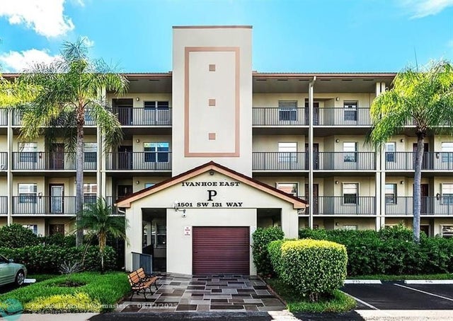 1 of 26 - 1501 Sw 131st Way 304, Hollywood, FL