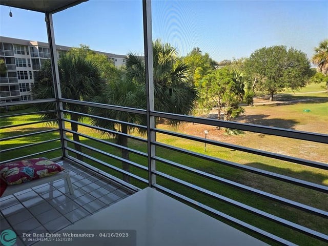 2 of 17 - 535 Oaks Dr. 308, Pompano Beach, FL