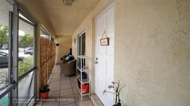 4 of 22 - 5377 Sw 40th Ave 105, Fort Lauderdale, FL