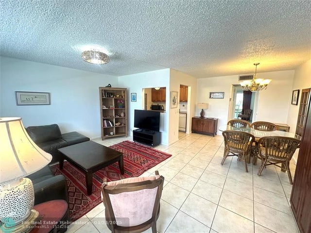 5 of 63 - 3063 Cambridge D 3063, Deerfield Beach, FL